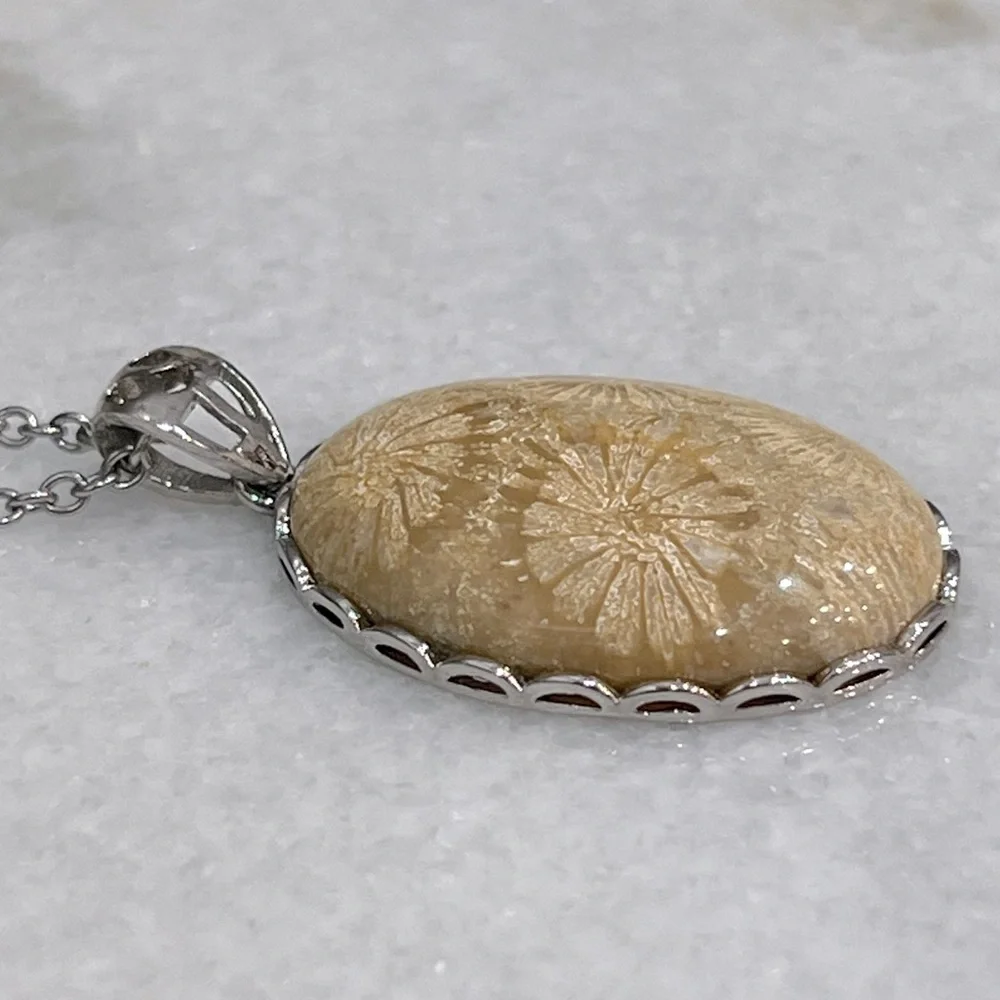 Fossil Coral Silver Pendant Necklace - Picture 3 of 10